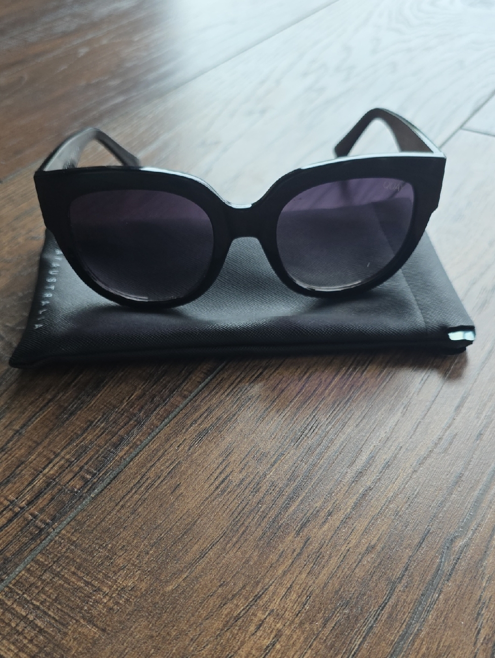 Quay "LIMELIGHT" Classic Black Women’s Sunglasses with Gradient Lenses